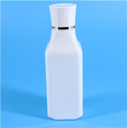 65ml化妆水方瓶